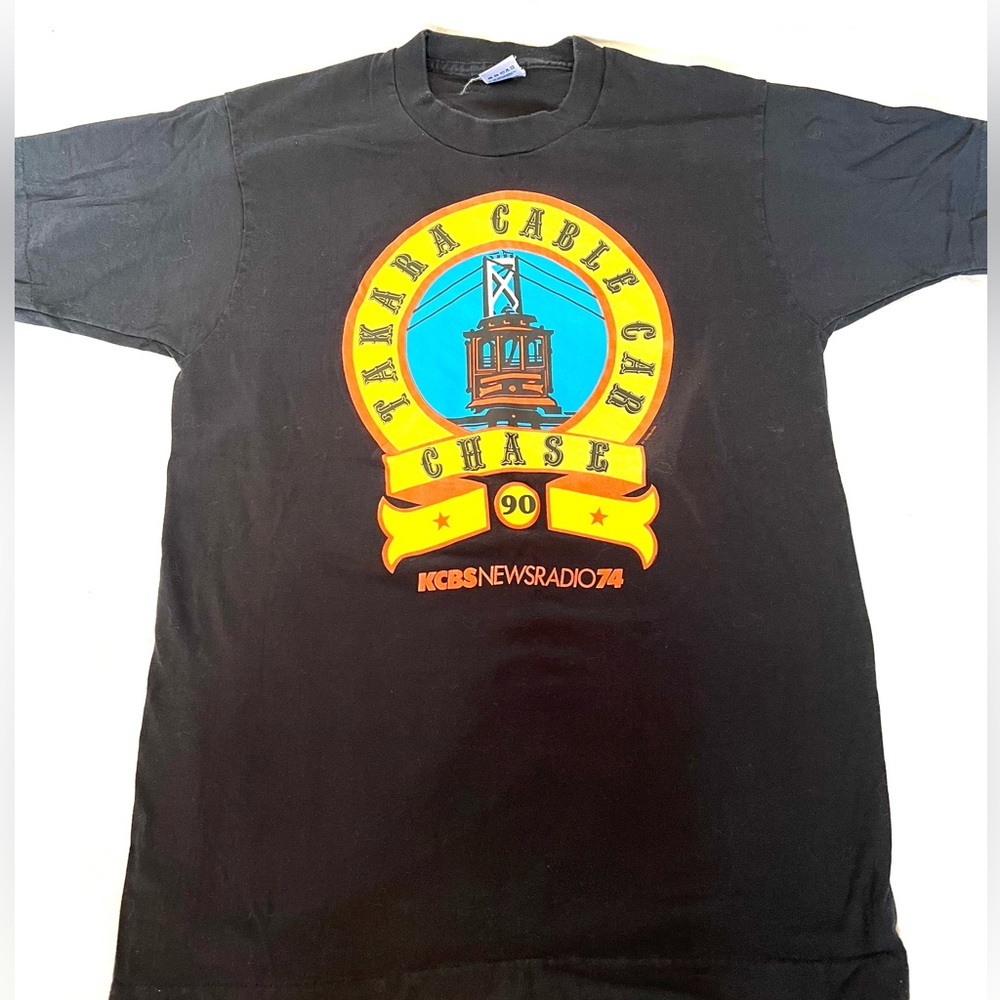 1990 SF cable car chase T-Shirt